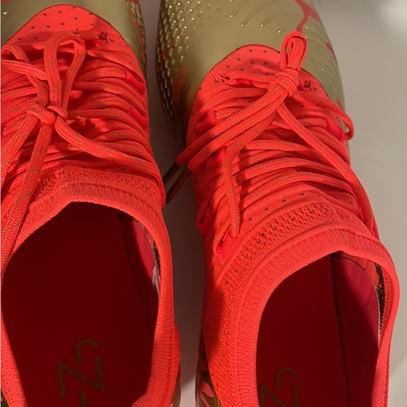 brand new , neymar jr z 2.5 cleats never worn - Picture 5 of 5